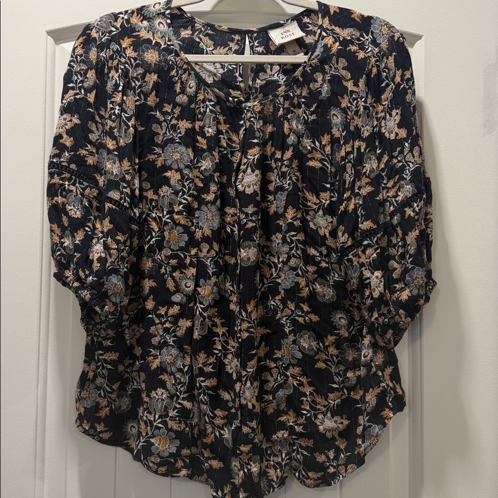 Knox Rose Navy and Beige Floral Blouse